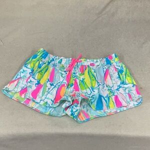 EUC Woman’s Lilly Pulitzer shorts